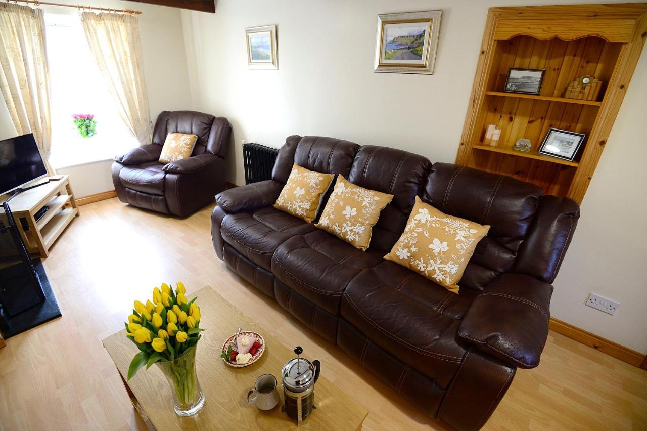 Village Cottage Bushmills Extérieur photo