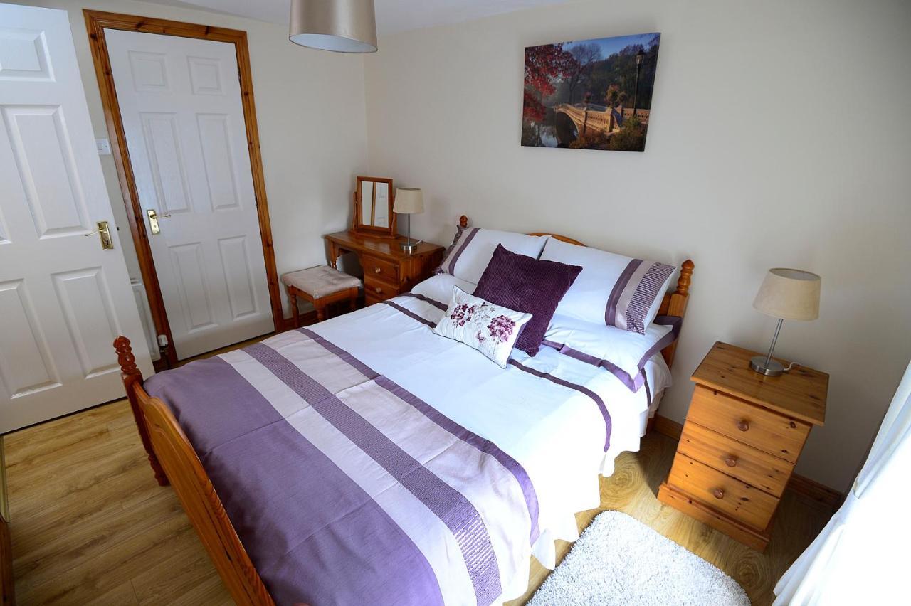 Village Cottage Bushmills Extérieur photo