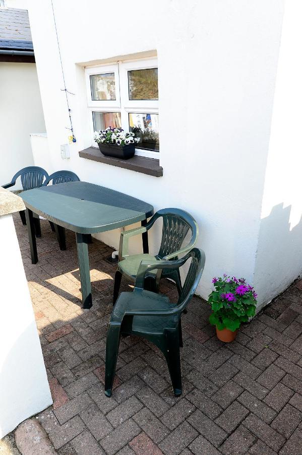 Village Cottage Bushmills Extérieur photo